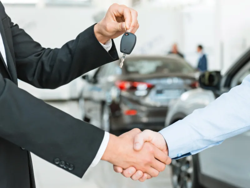 مكتب تاجير سيارات في سويسرا خيارات مريحة لرحلتك 2 سائق في سويسرا