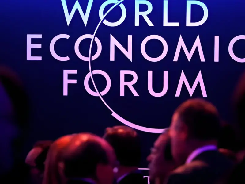 مؤتمر دافوس 2025 تعزيز صورة سويسرا كوجهة سياحية رائدة 1 ما هو مؤتمر دافوس